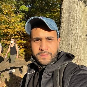 Meet your Posher, Jónatan